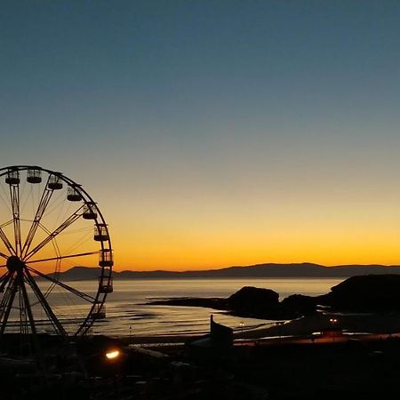 Appartamento Palm Cove Bundoran Luxurious Sea View Balcony Free Wifi Netflix Sleeps 5 Esterno foto