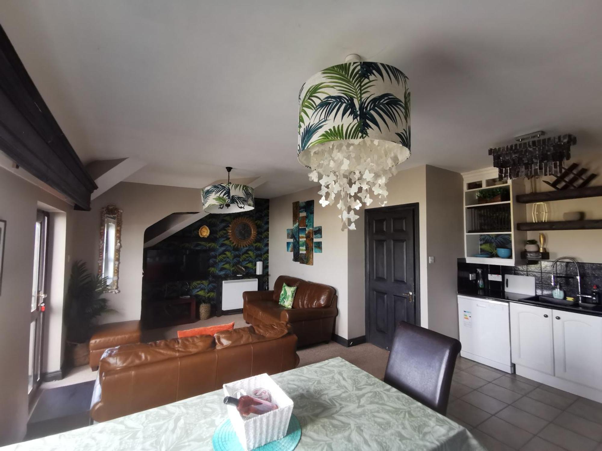 Appartamento Palm Cove Bundoran Luxurious Sea View Balcony Free Wifi Netflix Sleeps 5 Esterno foto
