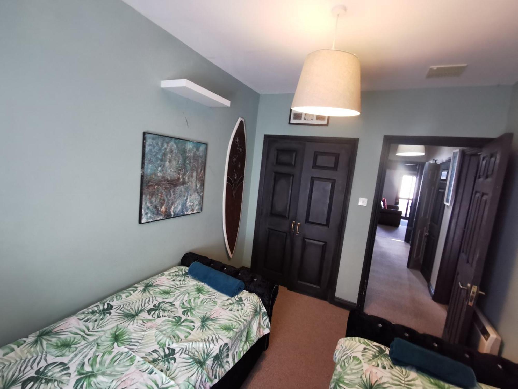 Appartamento Palm Cove Bundoran Luxurious Sea View Balcony Free Wifi Netflix Sleeps 5 Esterno foto